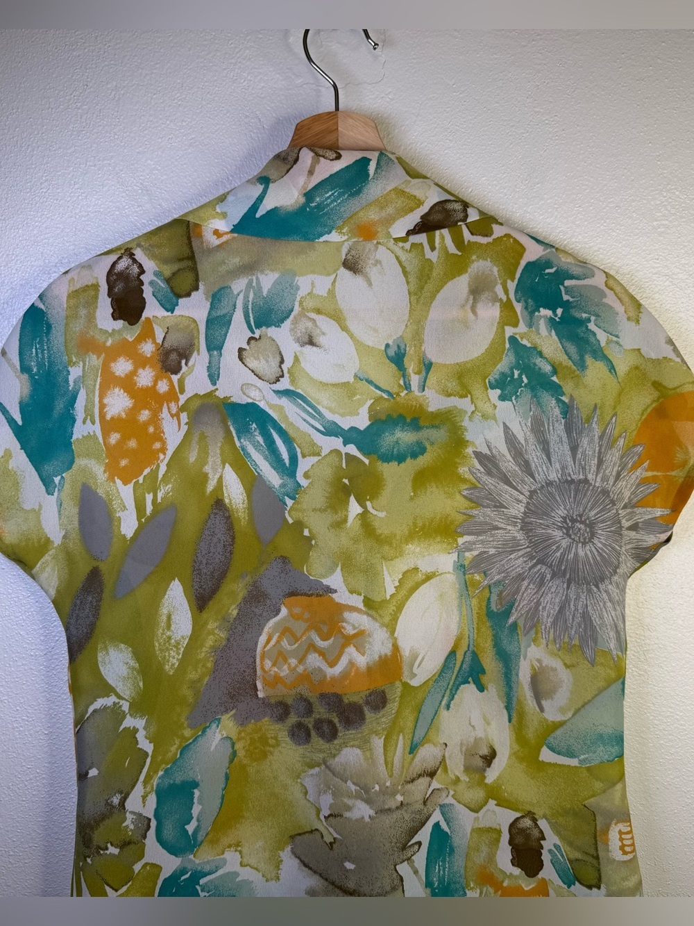 Jacques Vert Vintage Colrful, Tropical Print Button Up Blouse Women's Size 6 - Picture 9 of 14